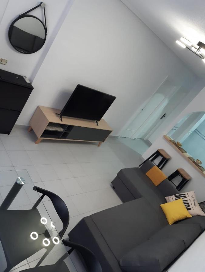 Lovely Apart 3 Minutes To The Beach Torrevieja Exteriör bild